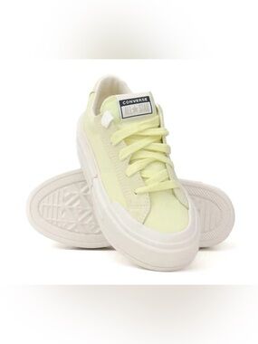 Converse Low Top Sneakers in Light Yellow and White